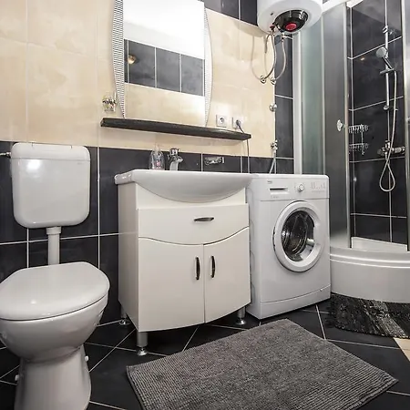 Znjan Konukevi Split