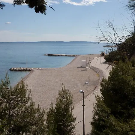 Guest house Znjan Beach